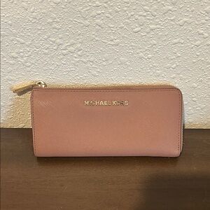 Michael Kors Blush Pink Wallet
